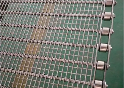 Stainless Steel Eye Link Conveyor Belt Chain Link Wire Mesh