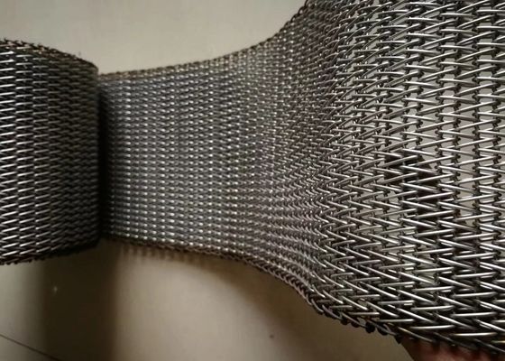 よい空気透磁率の金属の生地の布のオーブンは織り方のコンベヤー ベルトのバランスをとった