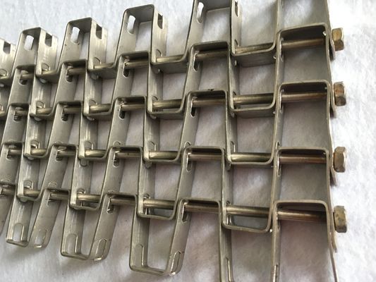 Ss201包装は1mの幅の平らなワイヤー コンベヤー ベルトを機械で造る