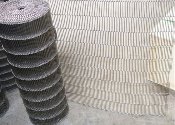 食品加工のオーブンSs304の平らな屈曲のコンベヤー ベルト4mmピッチ